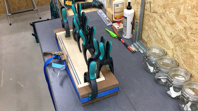 Einfaches Küchenregal - Bauanleitung zum Selberbauen - 1-2-do.com