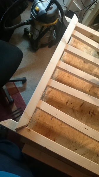 Treppengitter / Babygitter für Treppe mit "Überbreite" - Bauanleitung