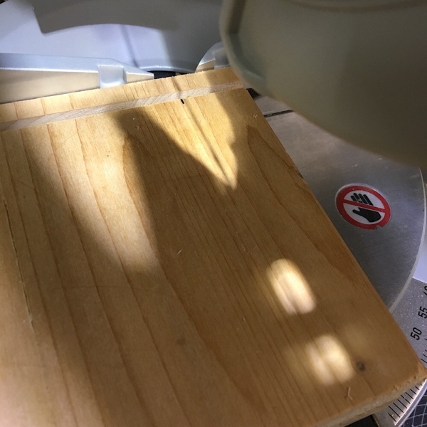 Futterhäuschen für Eichhörnchen - Bauanleitung zum ...