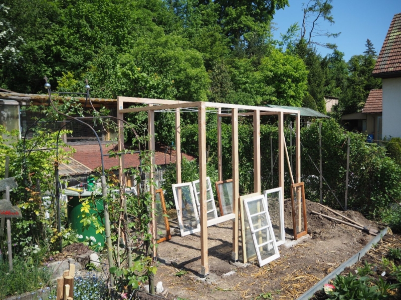 Gartenhaus/Gewächshaus aus alten Fenstern Bauanleitung zum