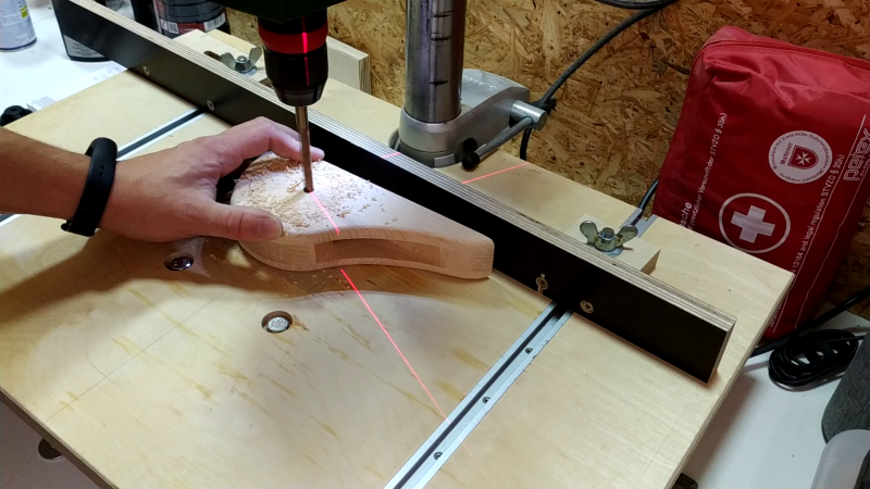 Massivholz Notenständer aus Buche Leimholz und Ahorn - Bauanleitung zum