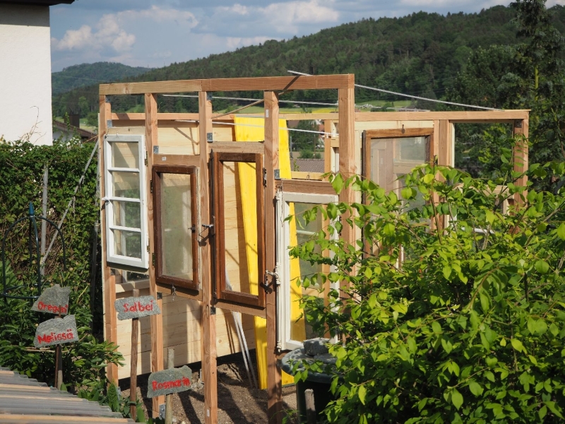 Gartenhaus/Gewächshaus aus alten Fenstern Bauanleitung zum
