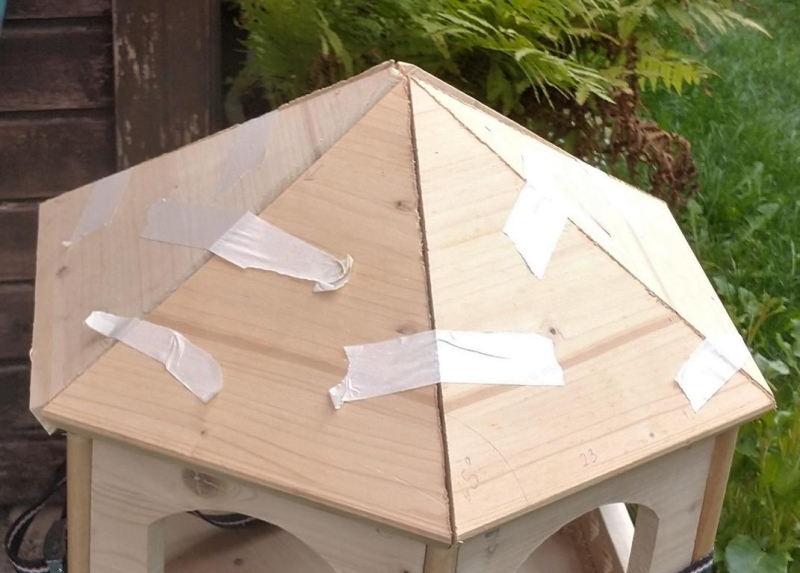 Sechseck Vogelfutterhaus Bauanleitung zum Selberbauen