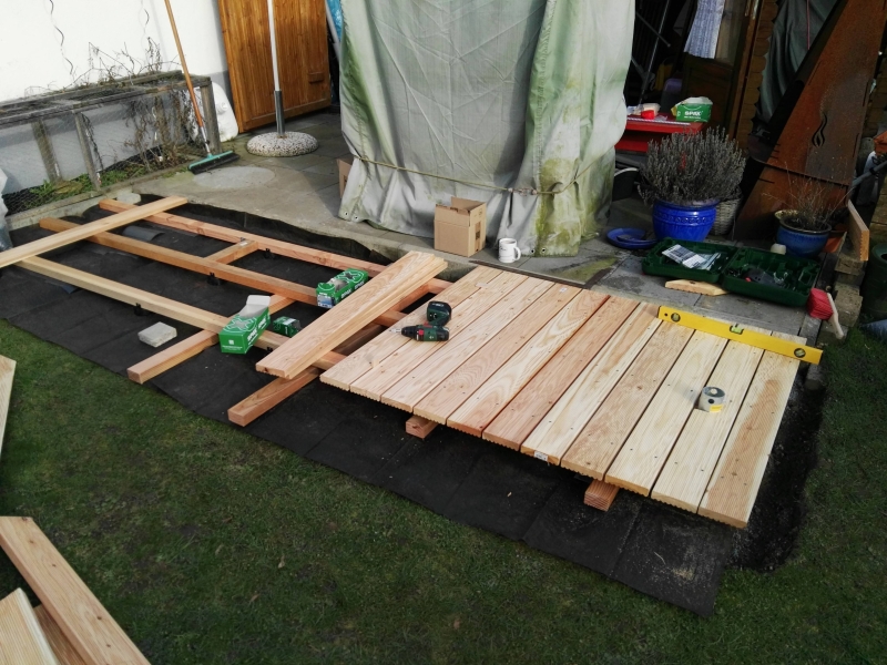 Holzterrasse / Holzsteg Bauanleitung zum Selberbauen