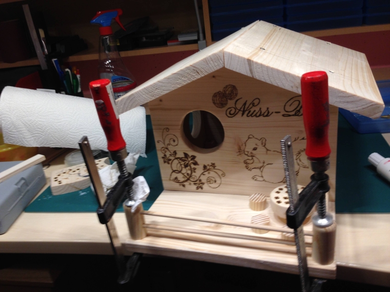 Eichhörnchenhaus - Bauanleitung zum Selberbauen - 1-2-do.com - Deine