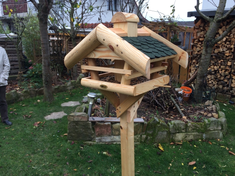 Futterstation für Vögel Bauanleitung zum Selberbauen