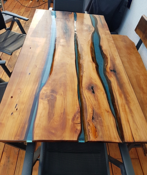 River Table aus geöltem Kirschholz und Epoxidharz Bauanleitung zum Selberbauen