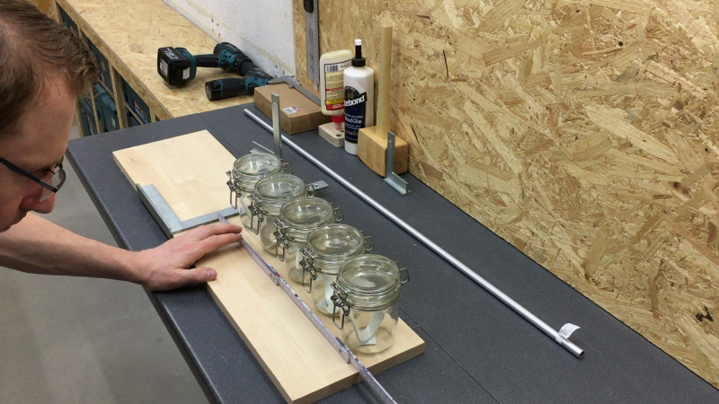 Einfaches Küchenregal - Bauanleitung zum Selberbauen - 1-2-do.com