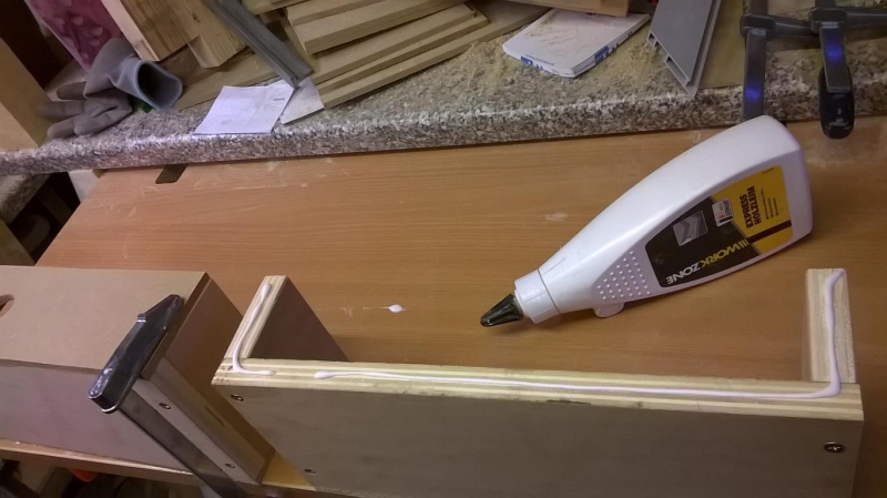 Parfümvitrine für das Bad - Bauanleitung zum Selberbauen - 1-2-do.com