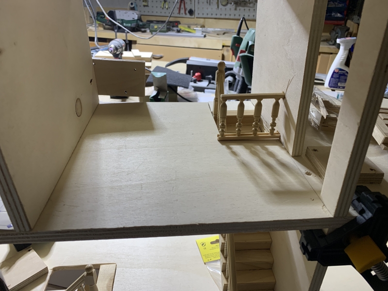 Puppenhaus Klara - Bauanleitung zum Selberbauen - 1-2-do.com - Deine