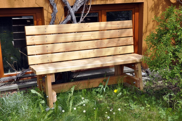 Gartenbank für ausgewachsene Männer Bauanleitung zum Selberbauen 1