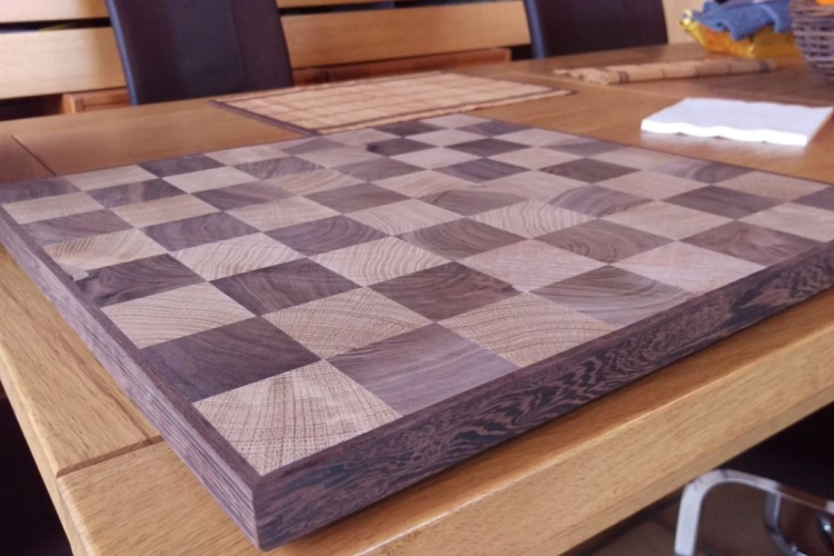 Schachbrett aus Resten - Bauanleitung zum Selberbauen - 1-2-do.com