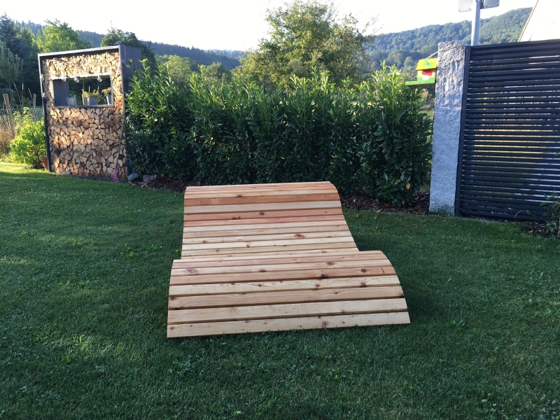 DIY Gartenliege aus Holz Bauanleitung zum Selberbauen