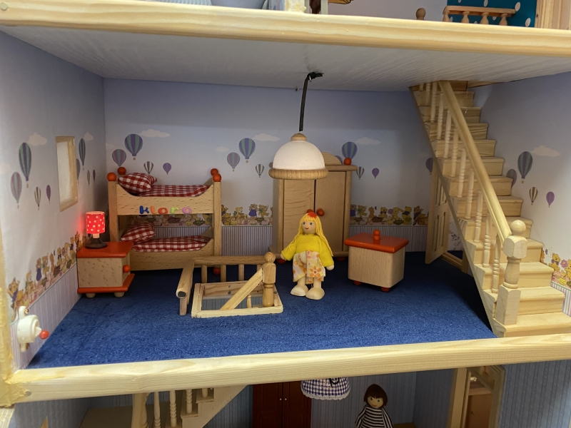 Puppenhaus Klara - Bauanleitung zum Selberbauen - 1-2-do.com - Deine