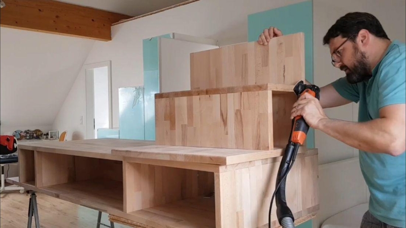 Treppenschrank / Stufen auf dem Schrank - Bauanleitung zum Selberbauen