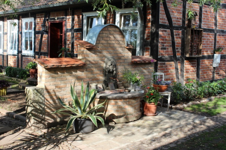 Ein neuer Brunnen für den Hof - Bauanleitung zum Selberbauen - 1-2-do