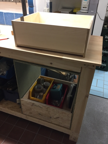 Werkbank mit Schubladen. - Bauanleitung zum Selberbauen - 1-2-do.com