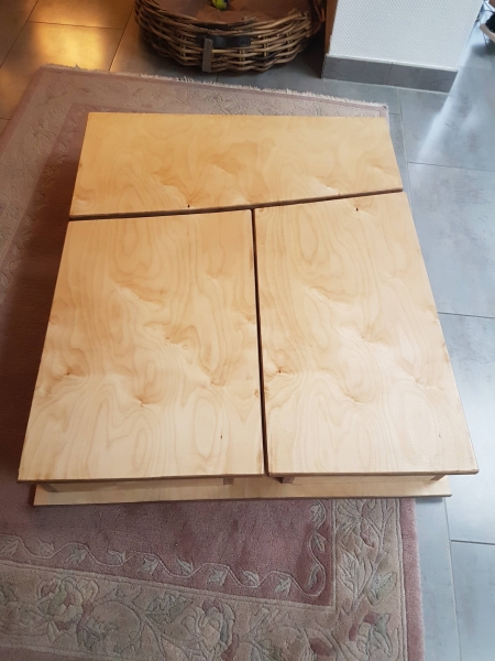 Wohnzimmertisch mit Stauraum auf Rollen - Bauanleitung zum Selberbauen