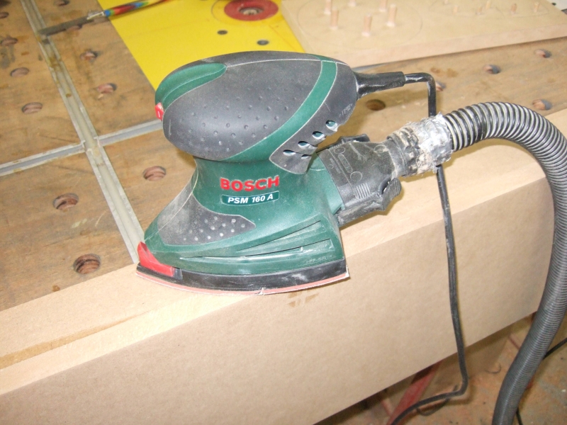 Hängeschrank als Ladestation - Bauanleitung zum Selberbauen - 1-2-do