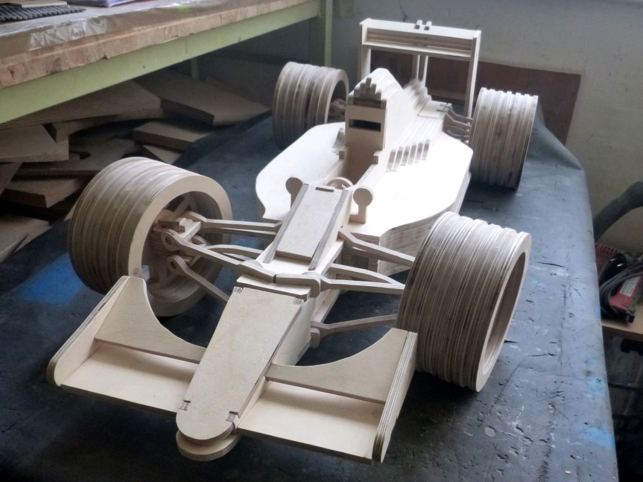Formel 1 3D Holzbausatz Fahrzeug Rennwagen Auto Holz Steck Puzzle Kinder Bauen 