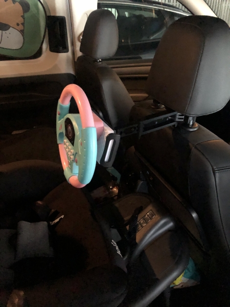 Auto-Innenraum-Simulation Kopfschütteln Spielzeug schwingende