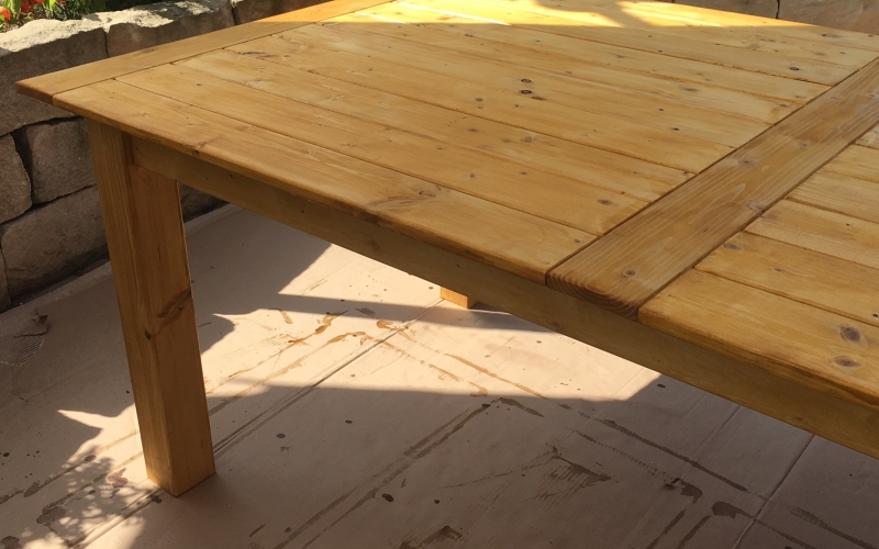 Großer Tisch für die Terrasse - Bauanleitung zum Selberbauen - 1-2-do