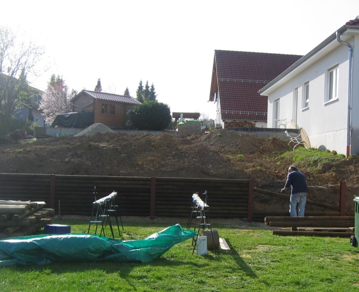 Holz Stützmauer - Bauanleitung zum Selberbauen - 1-2-do.com - Deine