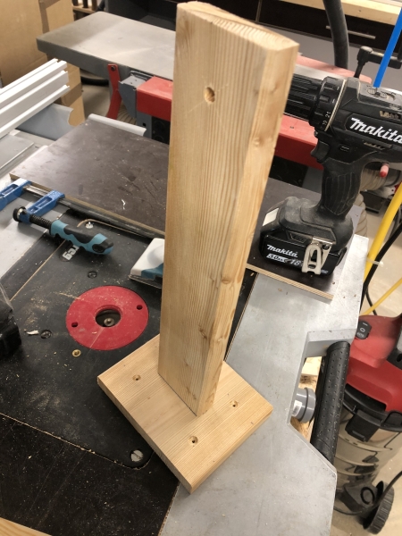 Plattensäge an der Decke montiert - Bauanleitung zum Selberbauen - 1-2