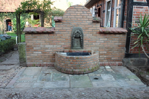 Ein neuer Brunnen für den Hof Bauanleitung zum Selberbauen 12do