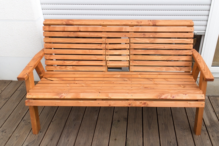 Gartenbank mit Getränkehalter - Bauanleitung zum Selberbauen - 1-2-do