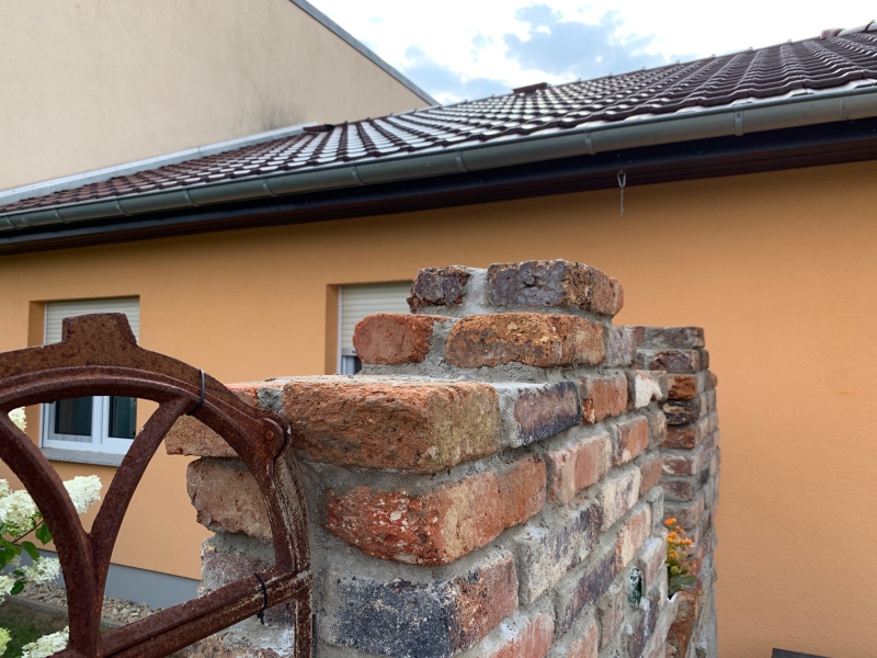 Mauer an der Terrasse mit Beleuchtung - Bauanleitung zum Selberbauen