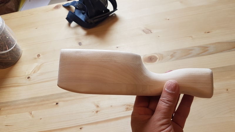 Futterschaufel aus Holz - Bauanleitung zum Selberbauen - 1-2-do.com