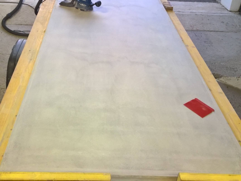 Terrassentisch mit Tischplatte aus Beton - Bauanleitung zum Selberbauen