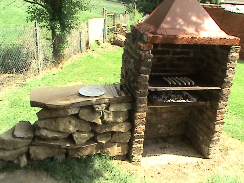 Gartengrill gemauert. Bauanleitung zum Selberbauen