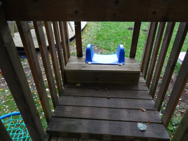 Kletterturm mit Schaukel Rutsche und Anbau - Bauanleitung zum