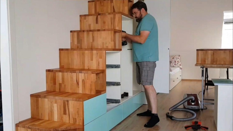 Treppenschrank / Stufen auf dem Schrank - Bauanleitung zum Selberbauen
