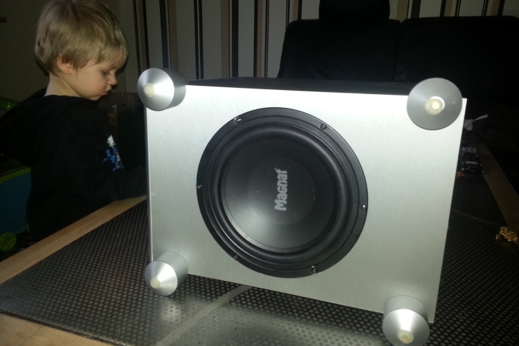 Miniprojekt / "Kindersicherung" für Subwoofer Bauanleitung zum Selberbauen