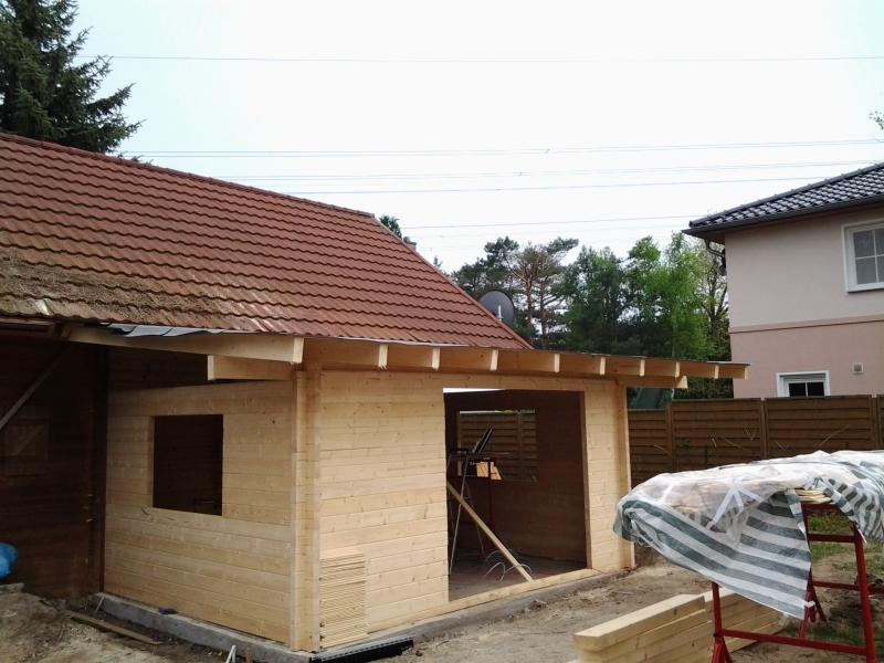 Anbau an ein Blockbohlenhaus Bauanleitung zum Selberbauen 12do