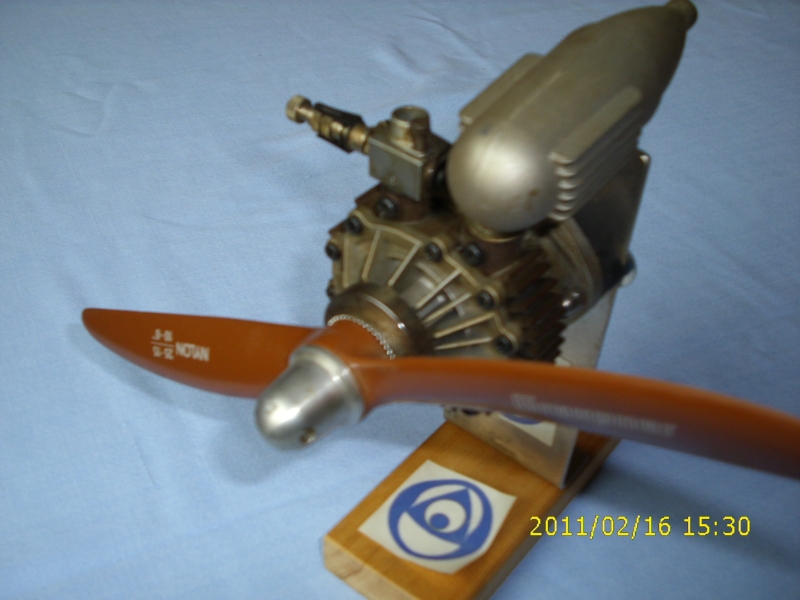 Motormodell motorisiert mit Elektromotor - Bauanleitung zum Selberbauen ...