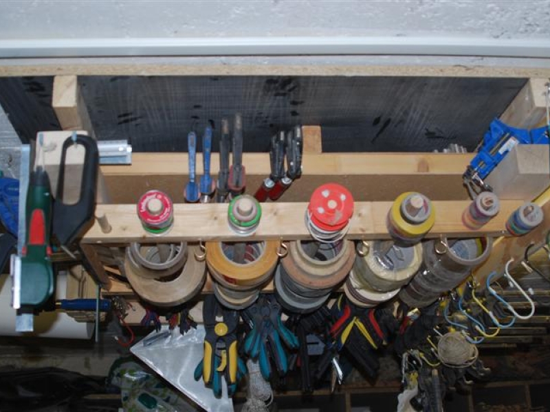 Deckenutensilo - Werkzeug an die Decke hängen - Bauanleitung zum