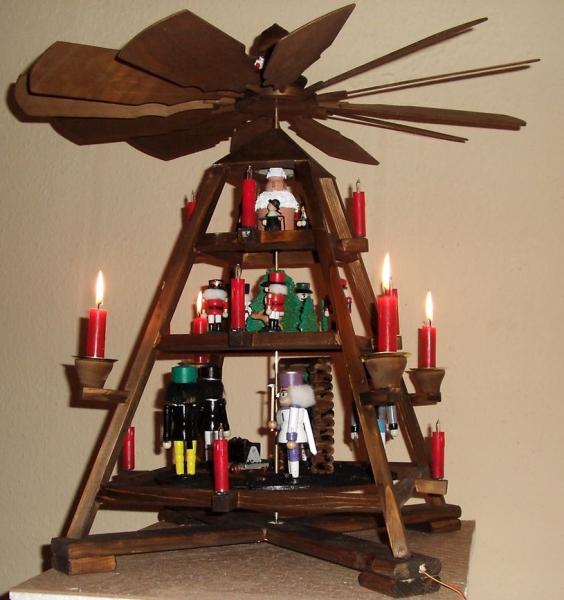 Weihnachtspyramide Bauanleitung zum Selberbauen Deine