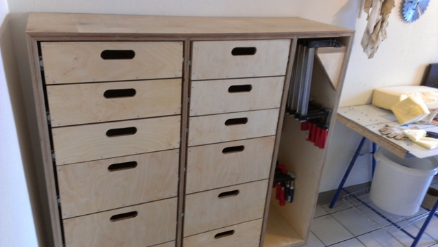 Die Abenteuer des Werkzeugschrankes - Bauanleitung zum Selberbauen - 1