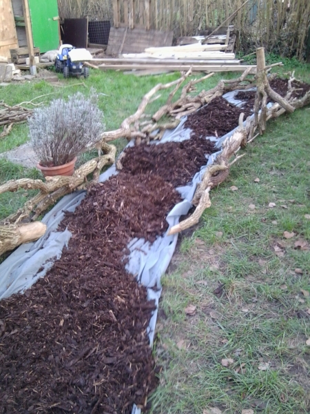 Schrebergarten Teil 2 Weg vom Gartentor zur Terrasse - Bauanleitung zum