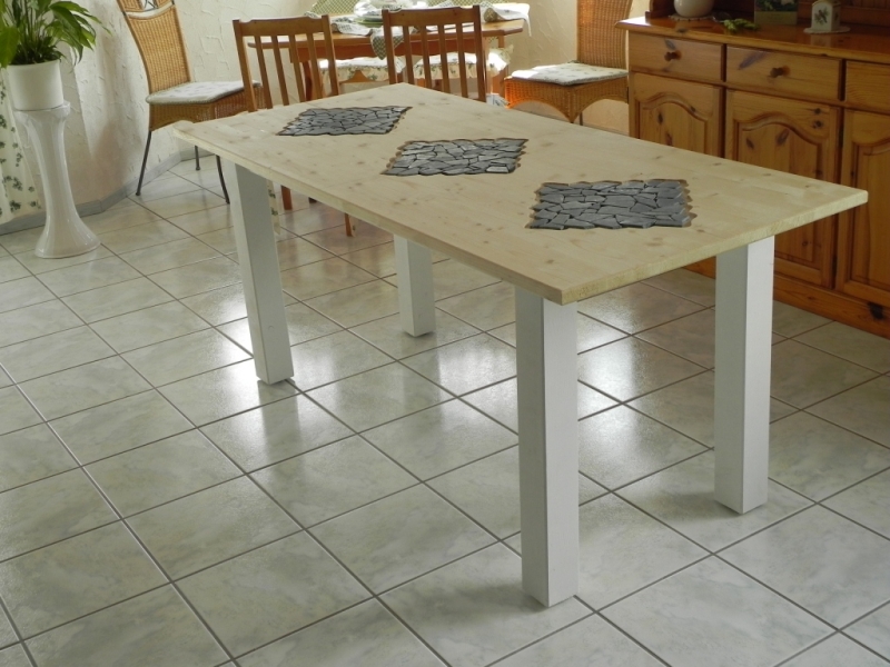 Gartentisch mit Flieseneinlage - Bauanleitung zum Selberbauen - 1-2-do