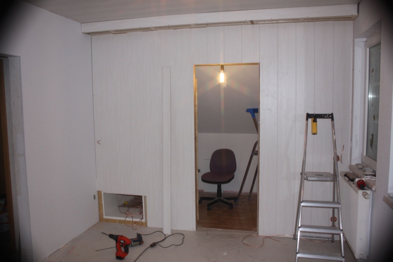 Begehbarer Kleiderschrank / TV-&Audiowand - Bauanleitung zum