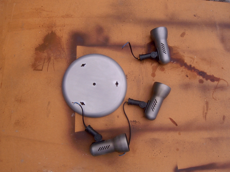 Deckenstrahler "aufpolieren" bzw. lackieren - Bauanleitung zum