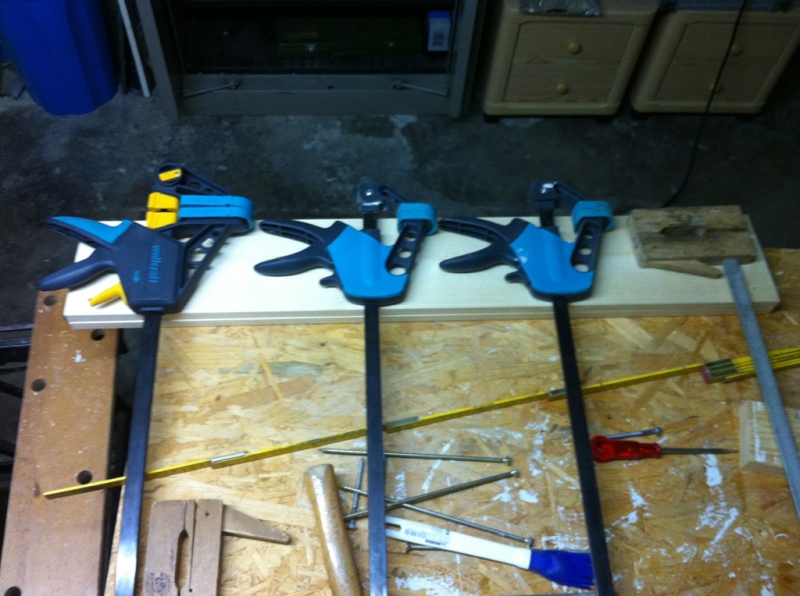 einfache Zwingenhalterung Bauanleitung zum Selberbauen