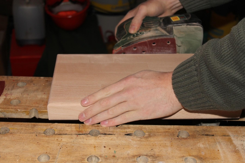 Klopapierrollenhalter aus Buchenholz - Bauanleitung zum Selberbauen - 1