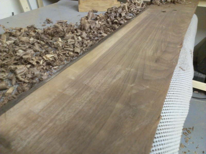 Hirnholz-Brett: von der rohen Diele zum fertigen Küchenbrett