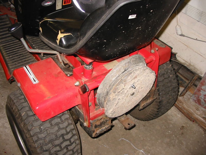 Kehrmaschine für den Rasentraktor - Bauanleitung zum Selberbauen - 1-2